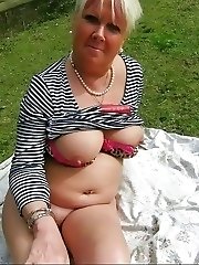 Huge tits granny reveal tits porn pics